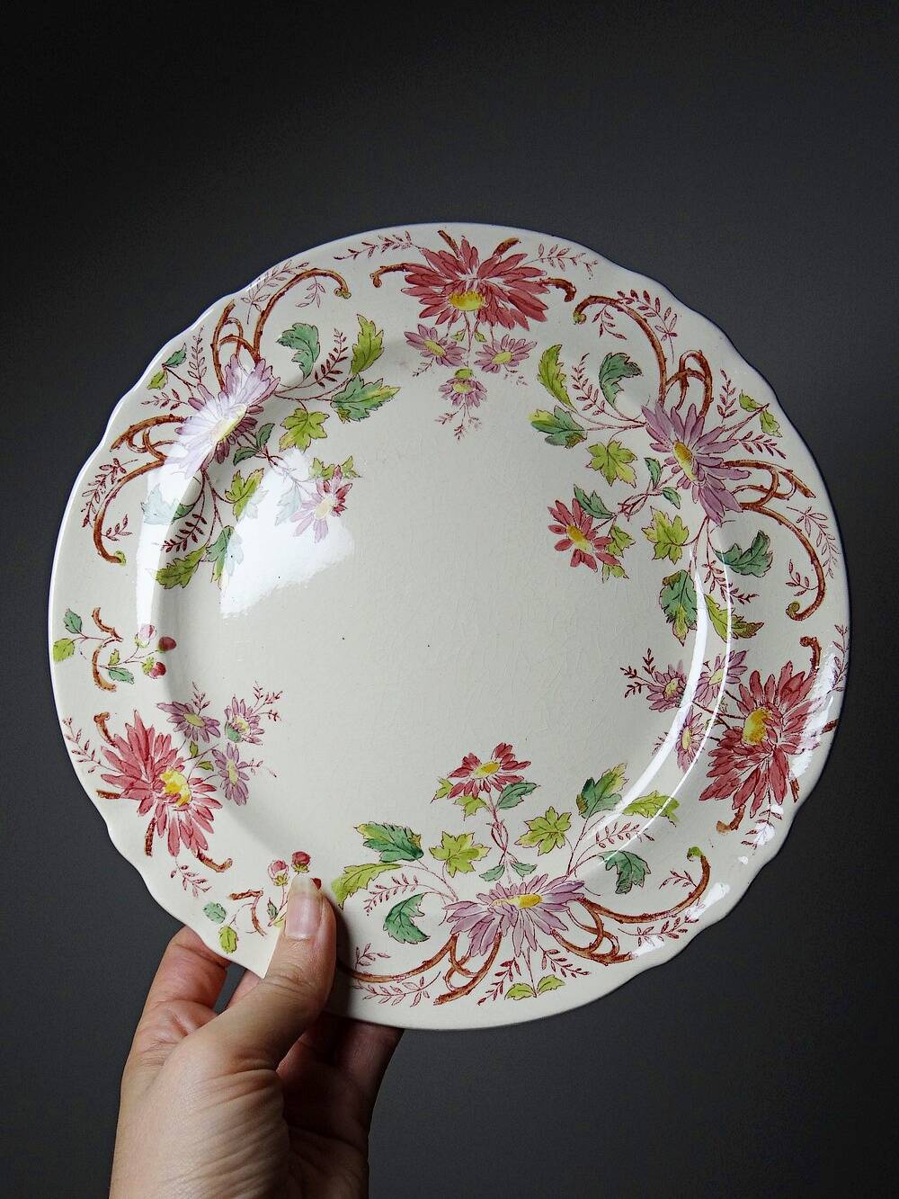 4 antique dessert plates Longchamp Daisies earthenware