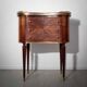 Commode haricot style Louis XVI