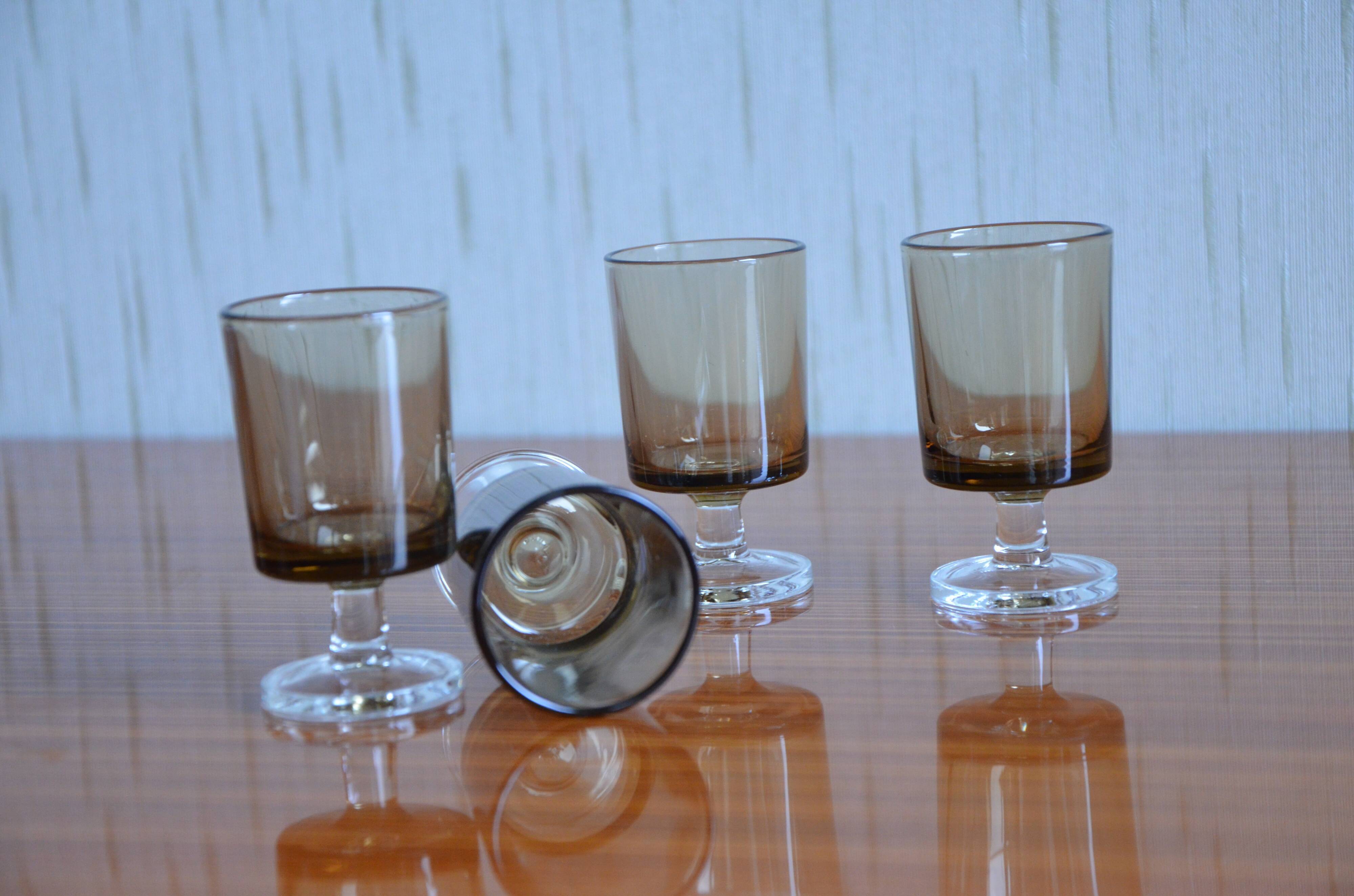Luminarc liqueur glasses