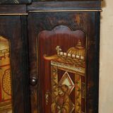 Regency 1810 library buffet in simulated hardwood with Chinese decoration.