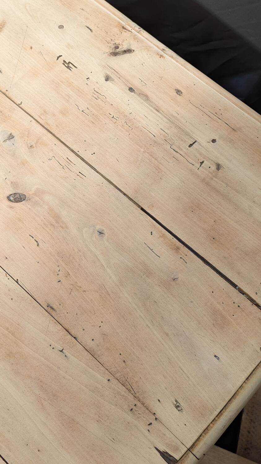 Table à manger 4/6 personnes
