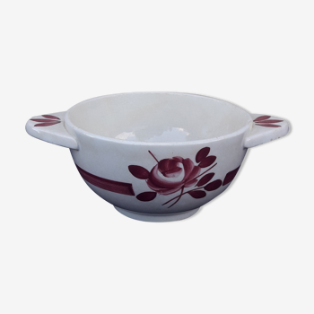 Gien model Briare earthenware ear bowl