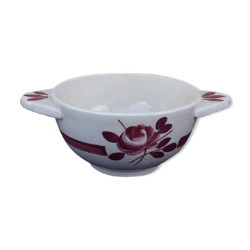 Gien model Briare earthenware ear bowl