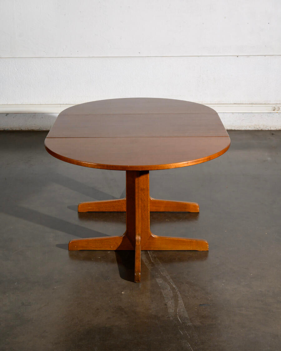 Thonet extending table