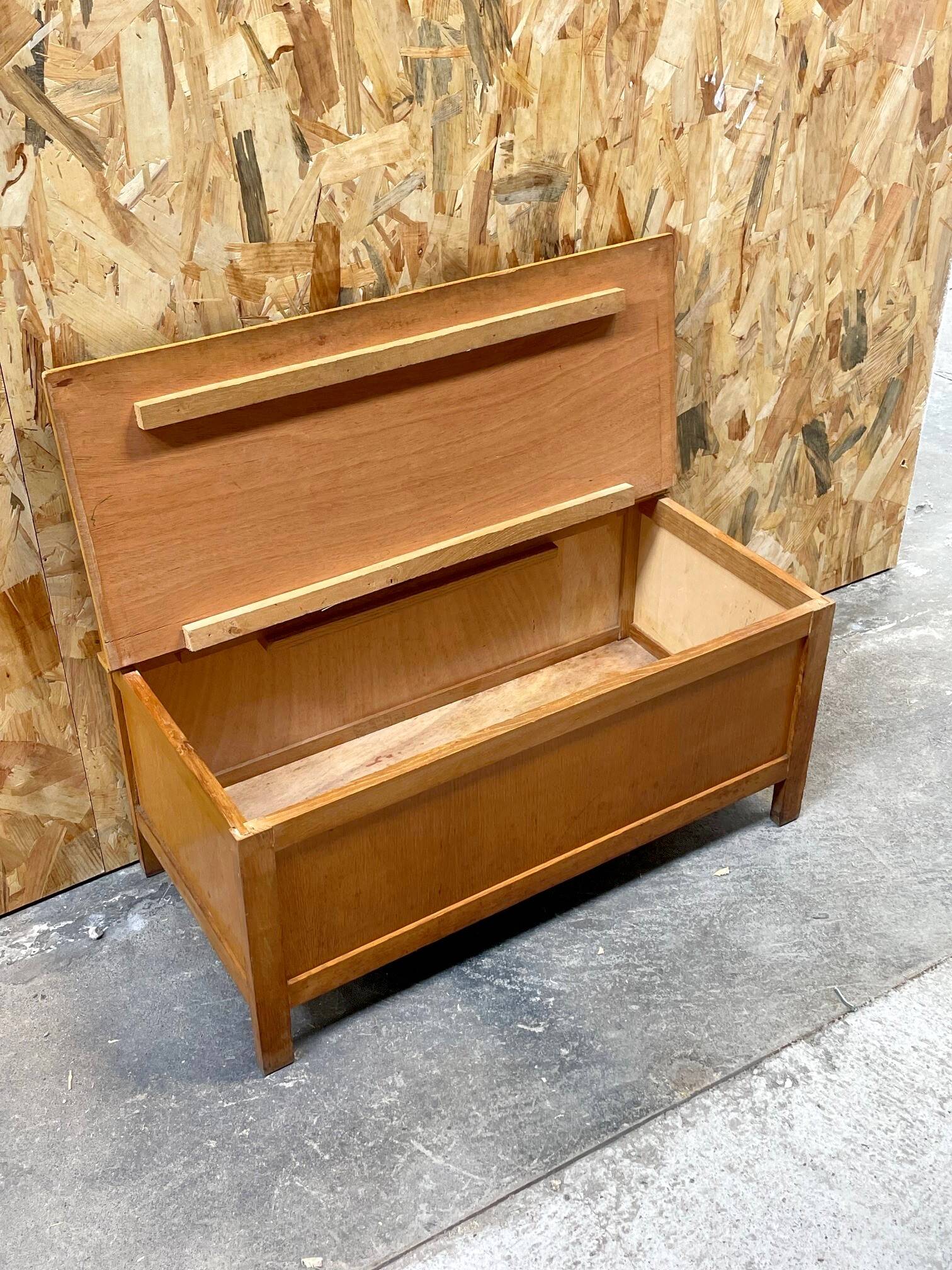 Vintage rattan storage bench from the 60s