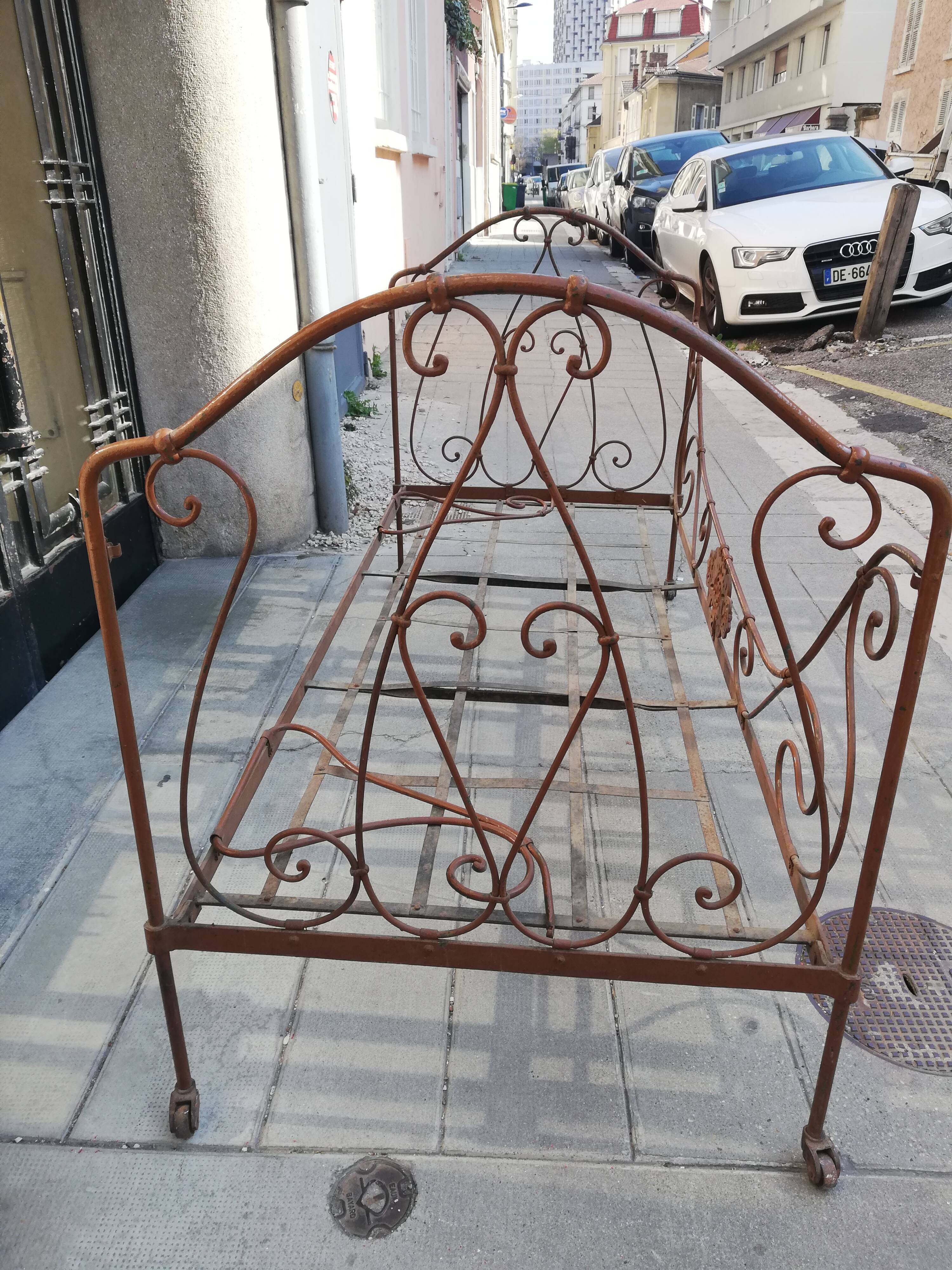 Old wrought iron bed - 19th century