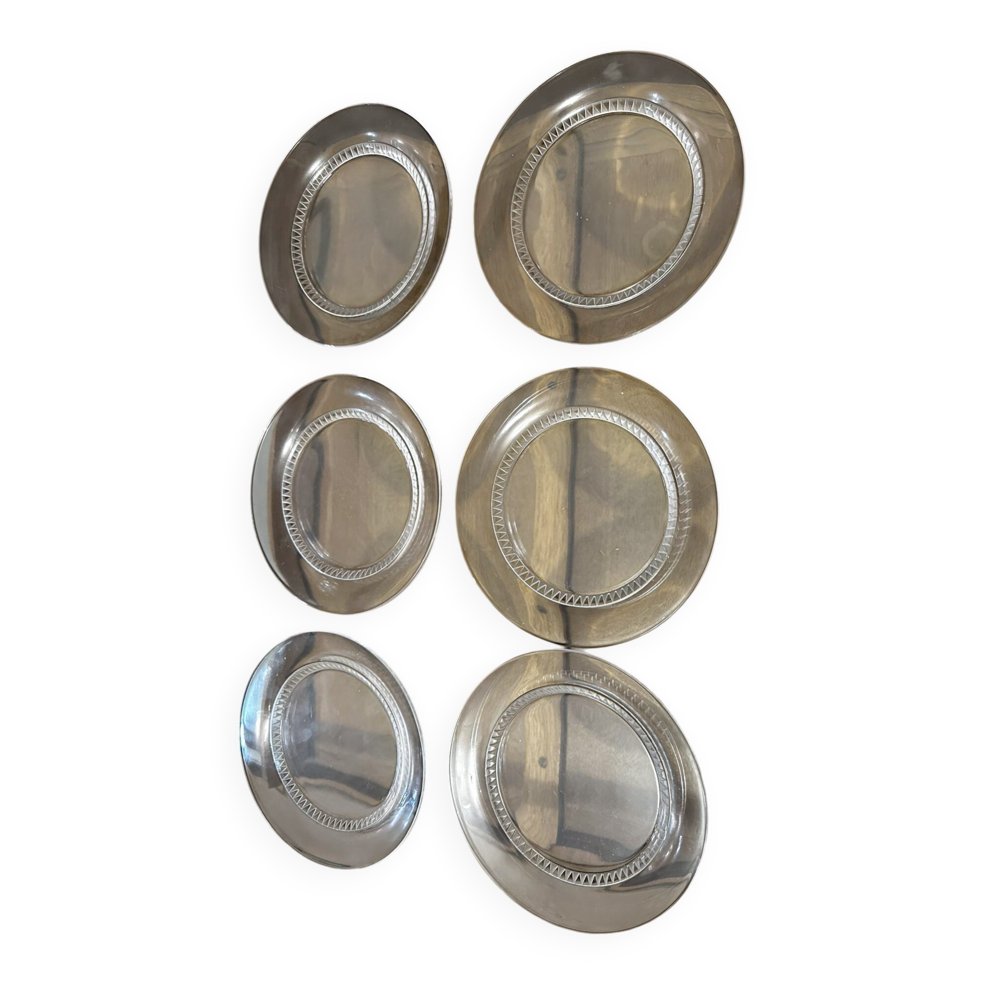 6 Starter/Dessert Plates Lalique France Model Bourgueil