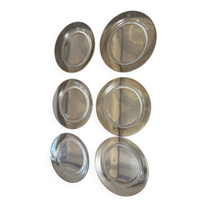 6 assiettes à entrée,