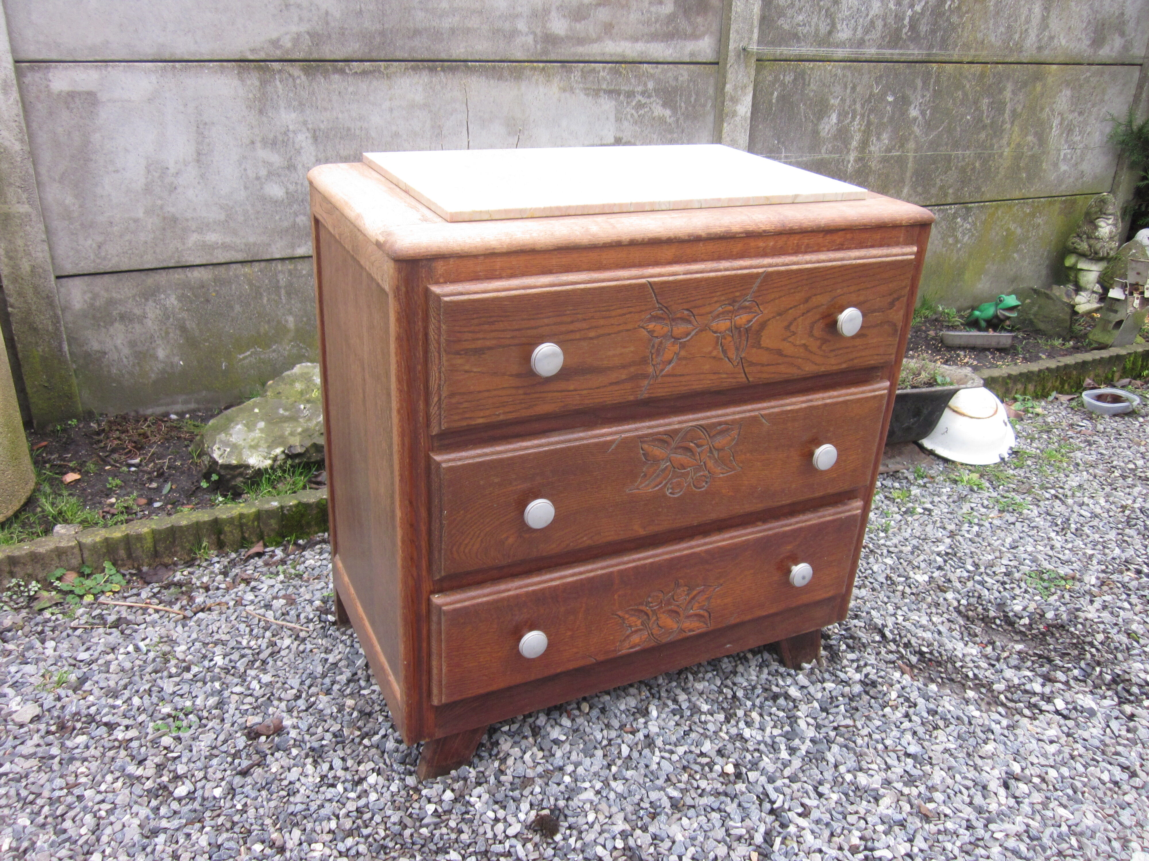 Dresser 50s