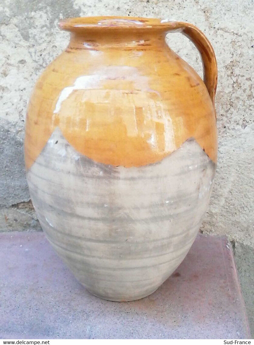 Pot, vintage olive jar