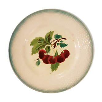 Assiette aux cerises Saint Amand
