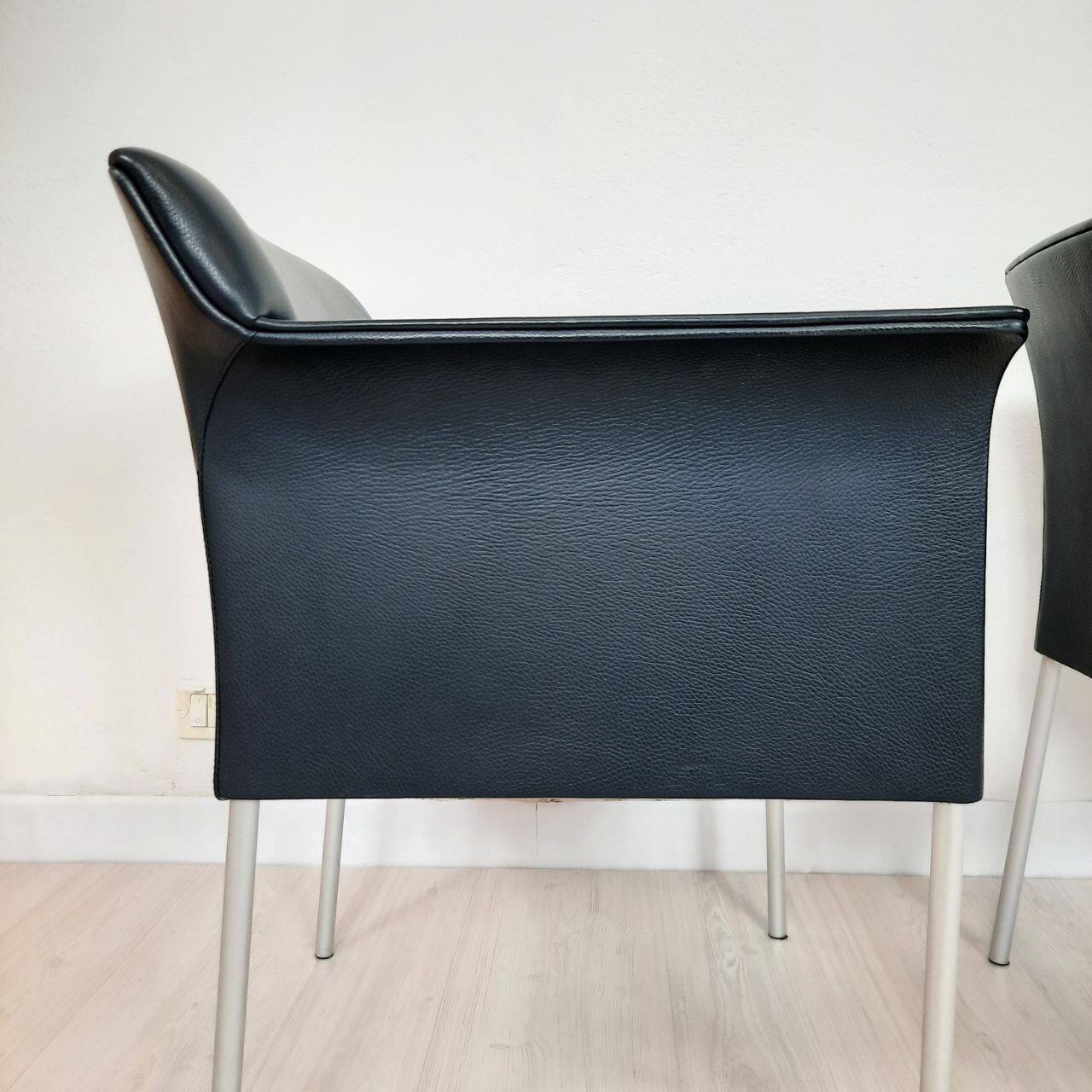 Quatre fauteuils de Matteo Grassi cuir années 1990/2000