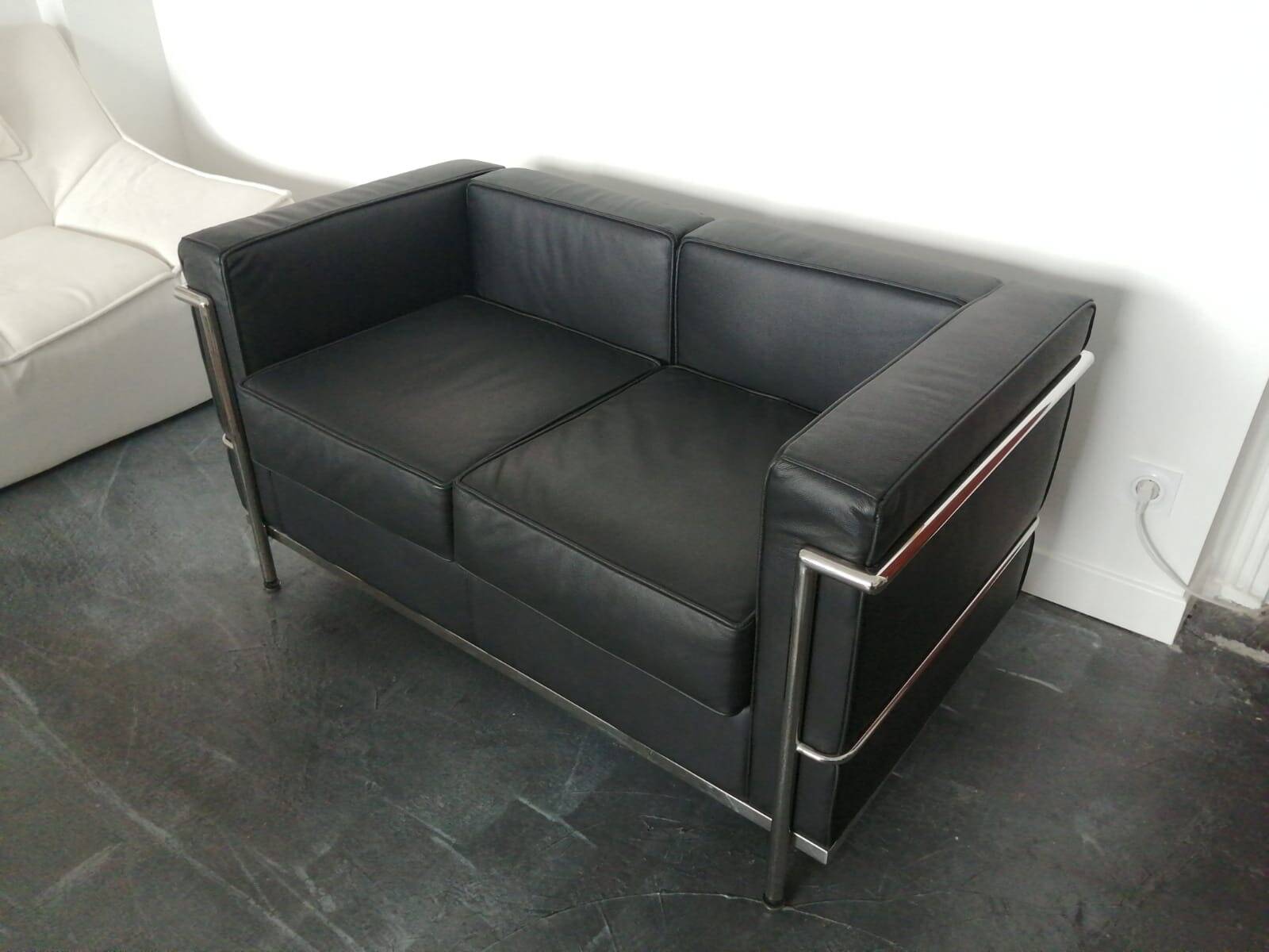 2 seater sofa