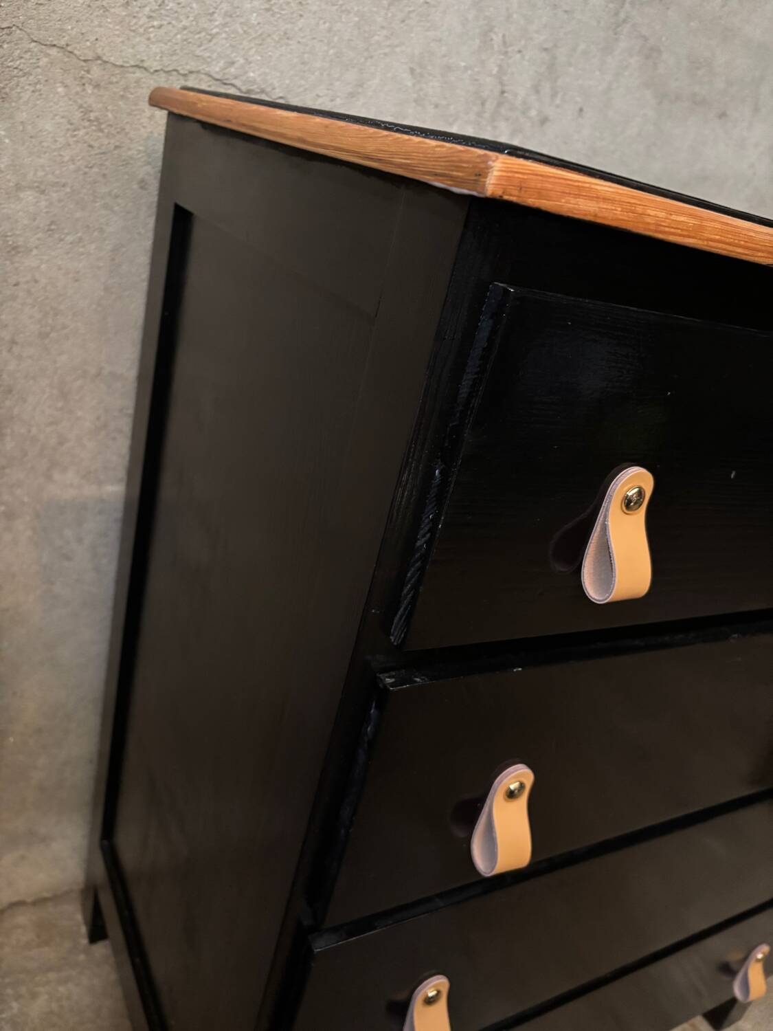 Black Parisian chest of drawers revamped