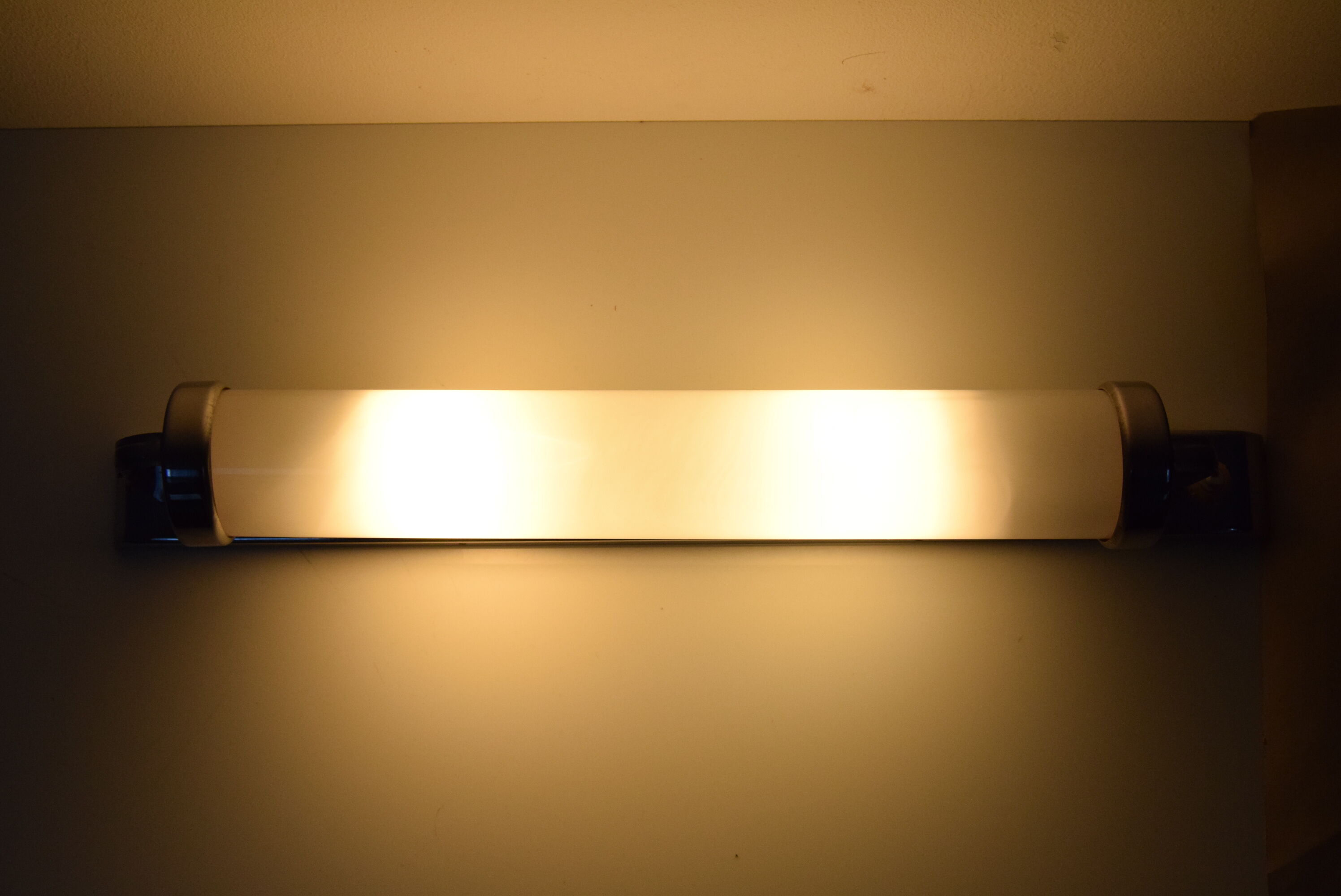 Bauhaus Chrome Wall Lamp Napako,1940