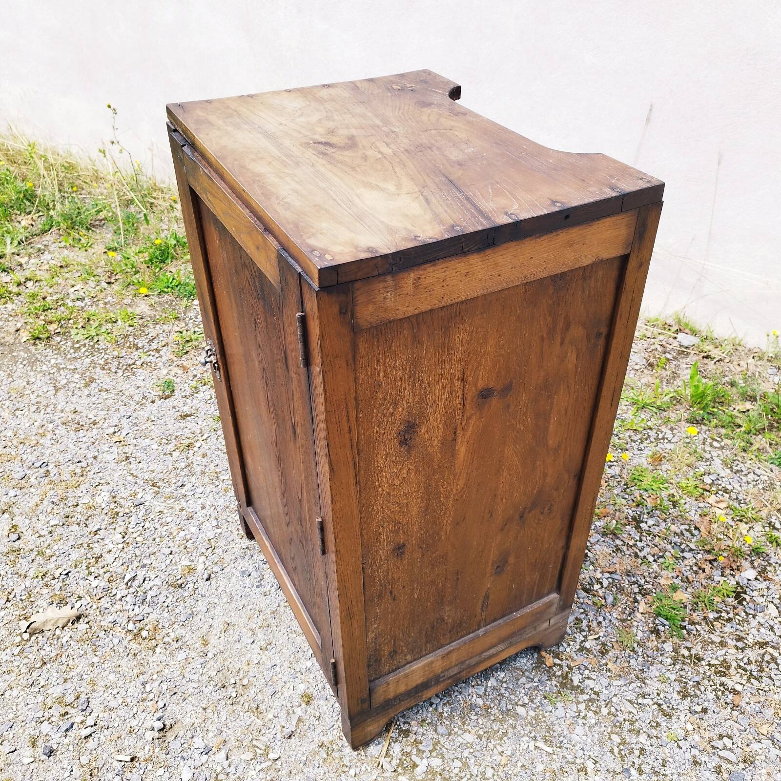 Old vintage solid oak jam maker