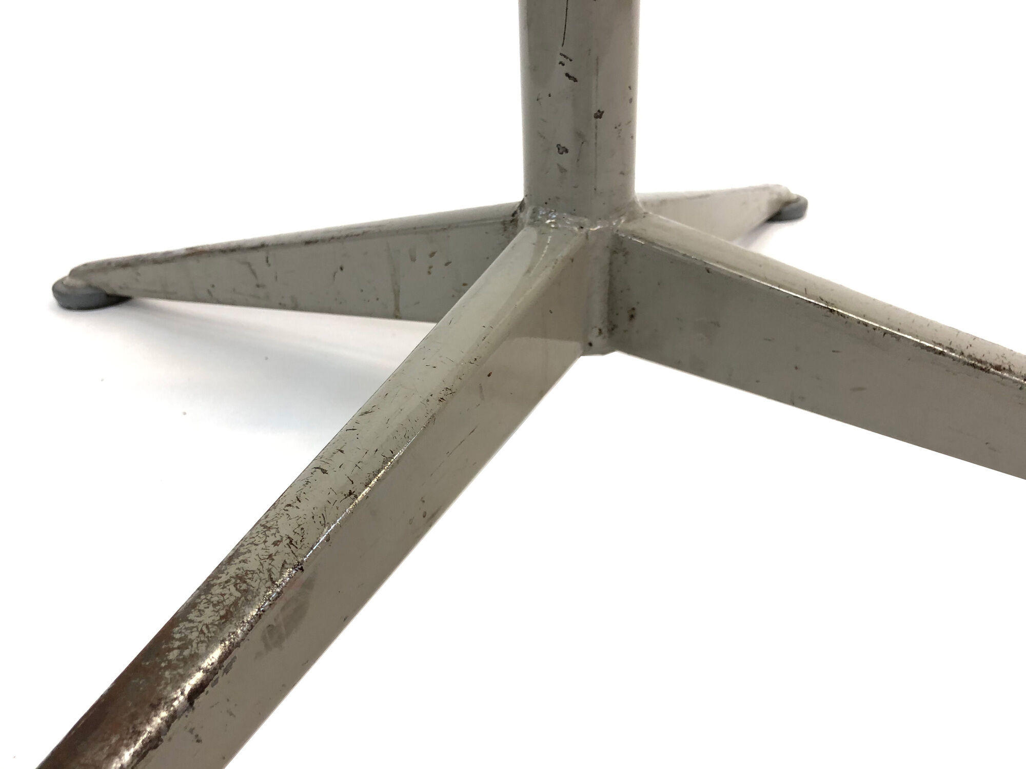 Stool by Friso Kramer for Ahrend de Cirkel