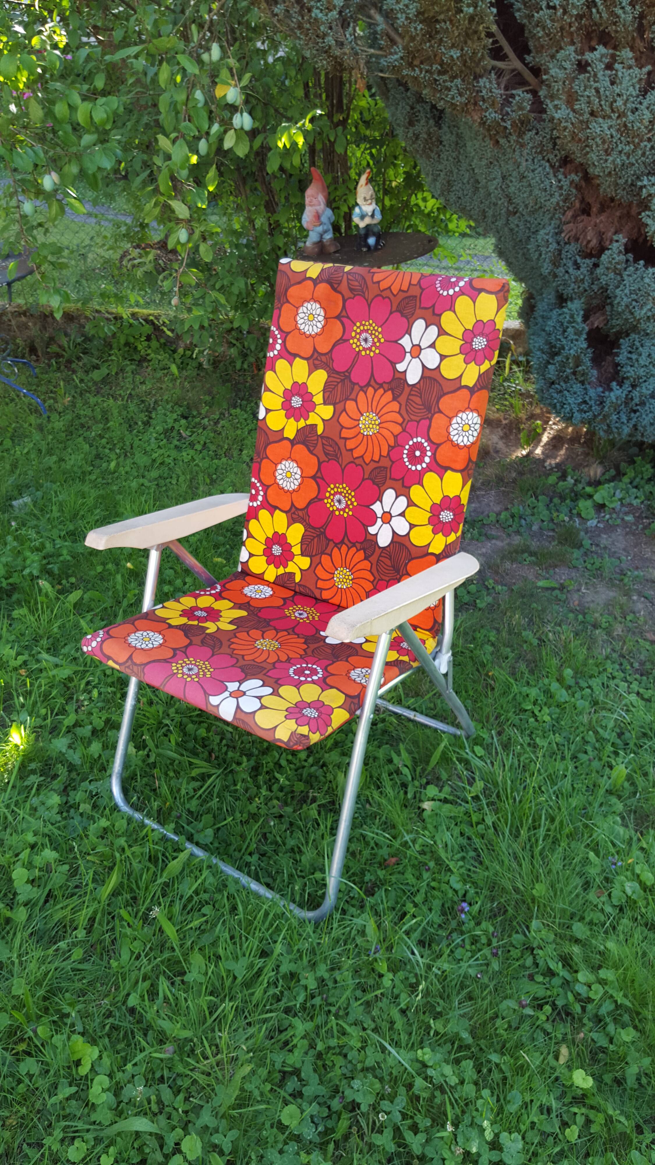Vintage 70 "flower power" kettler folding long chair