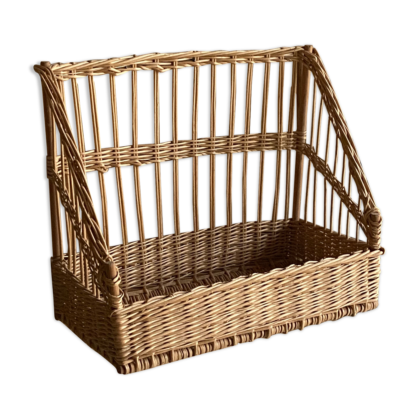 Bakery display basket