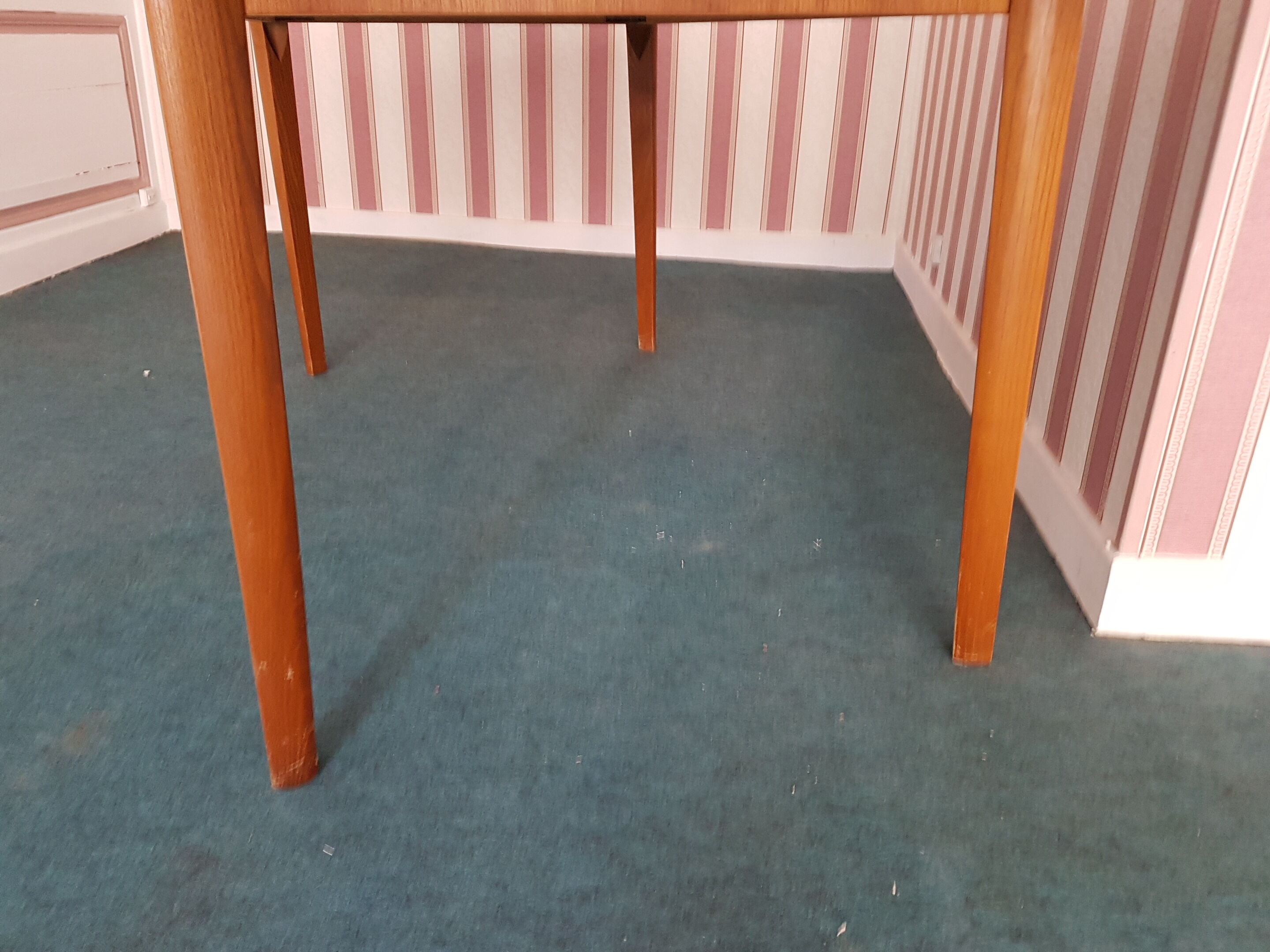 Extendable Scandinavian Teak Table