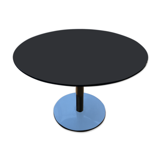 Designer dining table