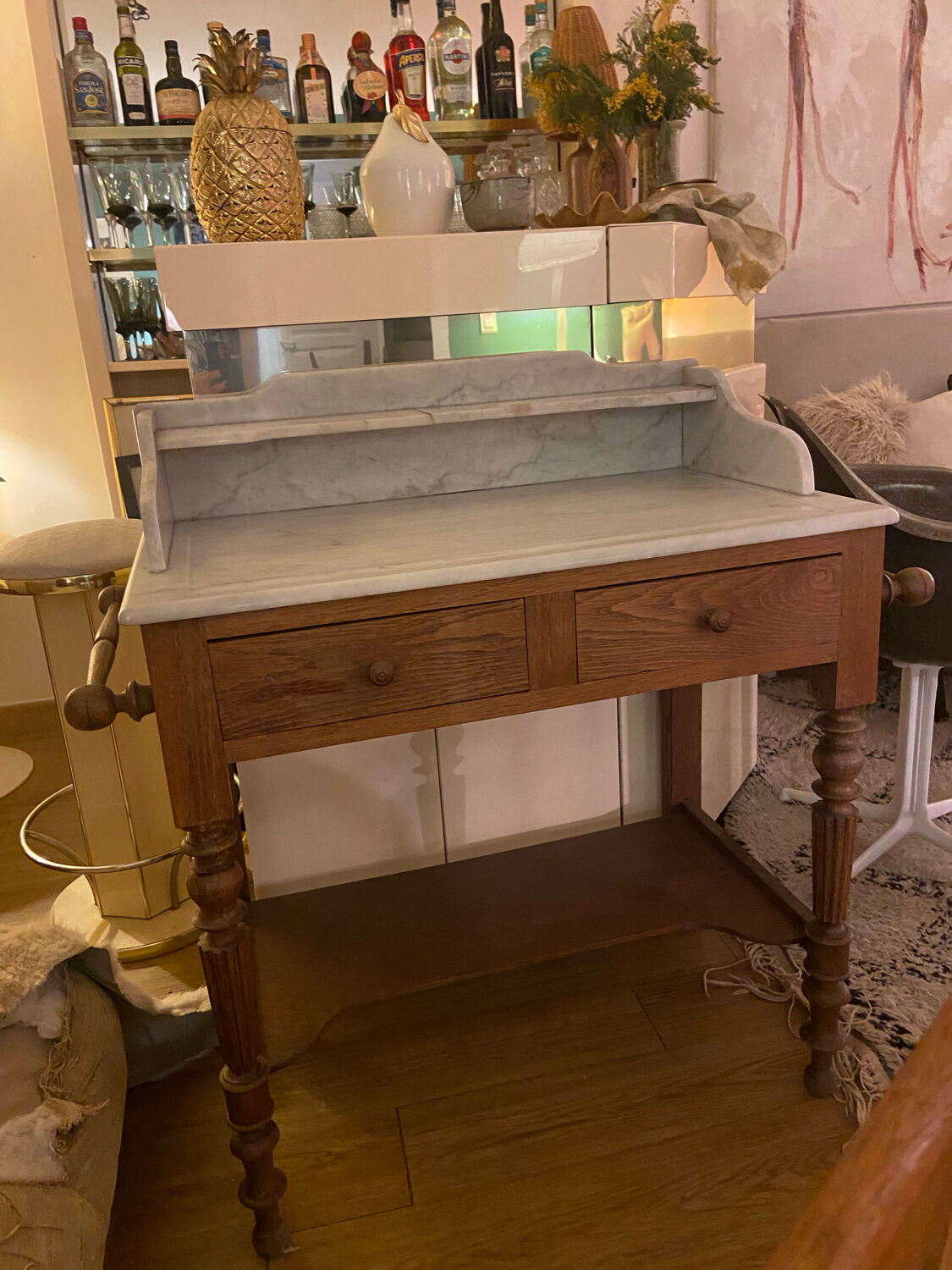 Bathroom cabinet in oak and antique marble