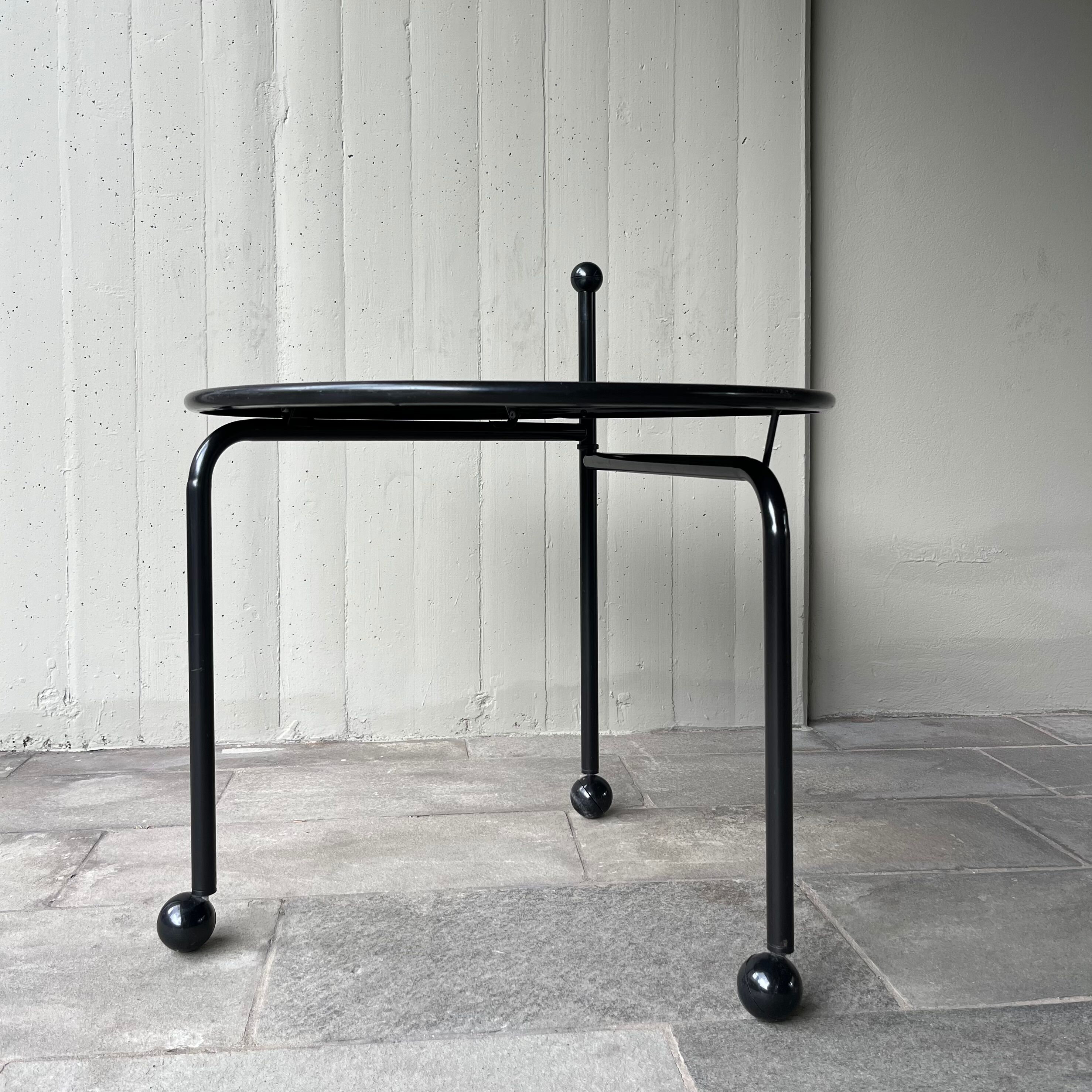 Bogen coffee table, Tord Björklund, Ikea, 1986