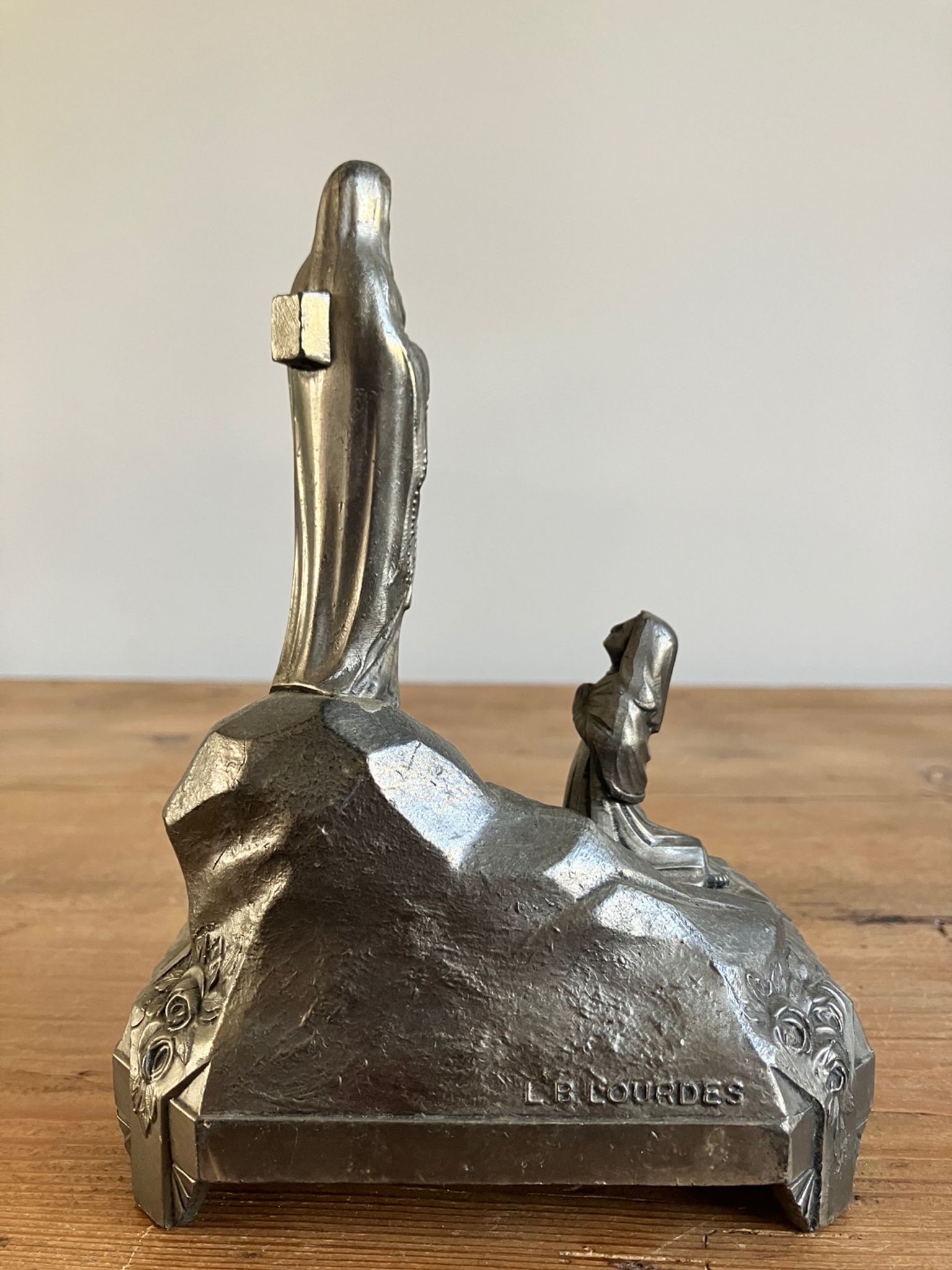 Souvenir de Lourdes en régule