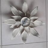 Metal flower wall light