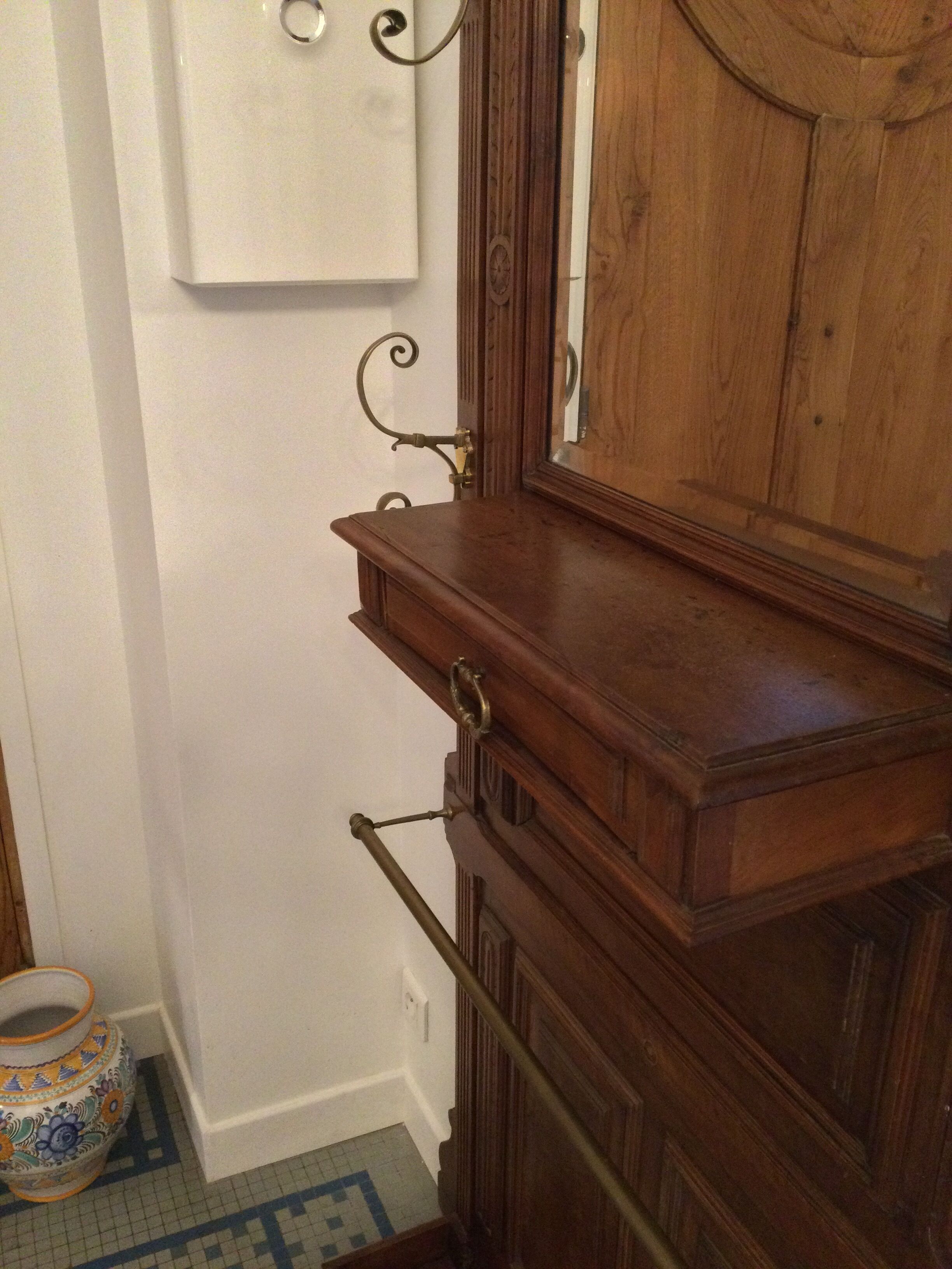 Old coat rack, cloakroom