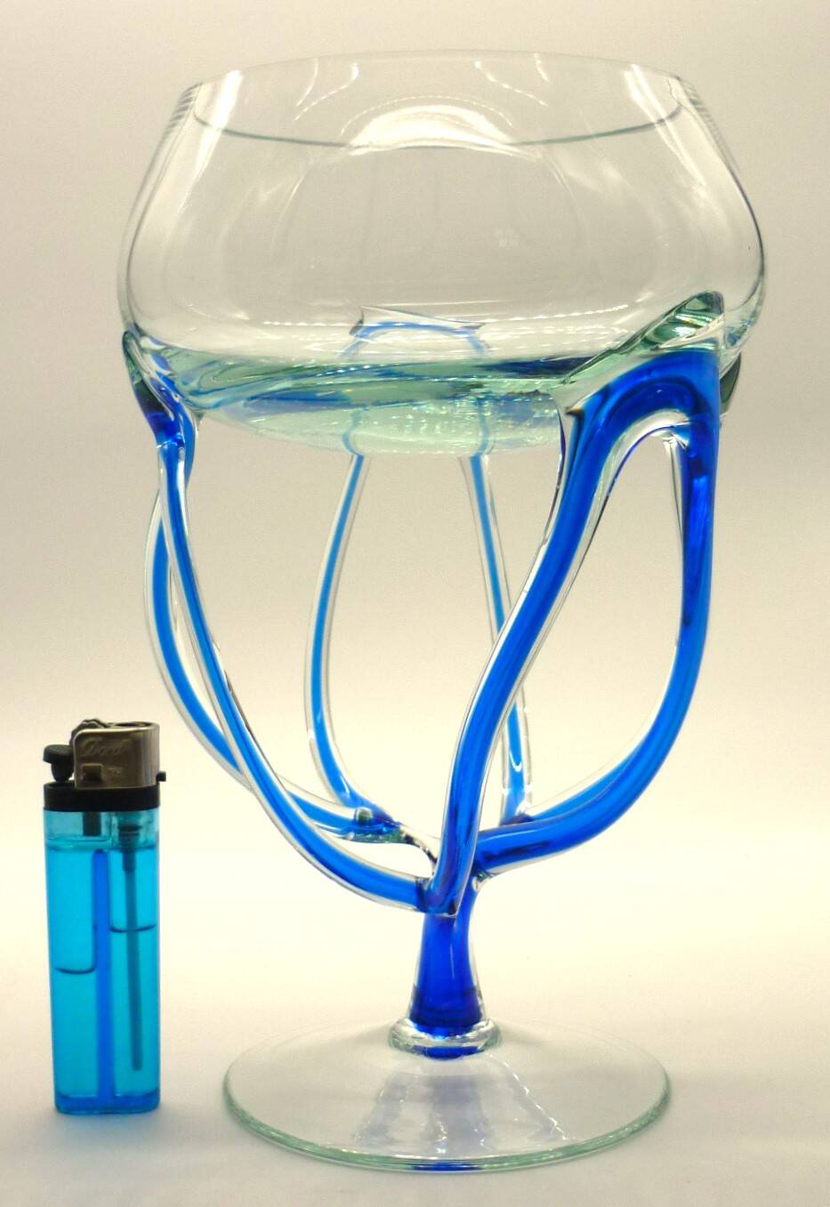 Blown crystal jellyfish bowl, creation by Vessiere at Baccarat.