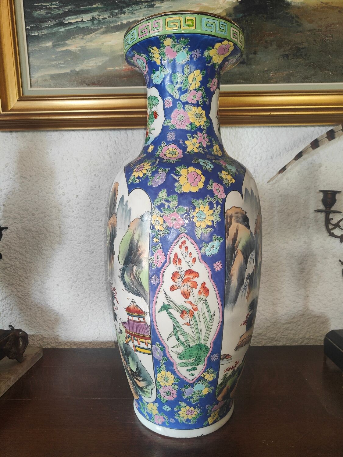 Chinese vase early twentieth century enamelled