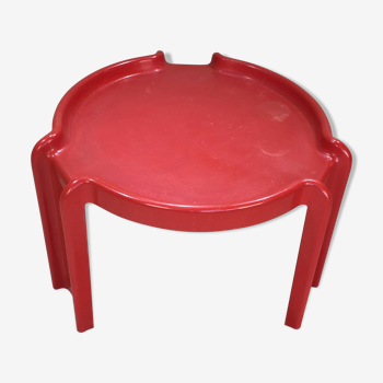 Table d'appoint Giotto Stoppino rouge éditée par Kartell années 70