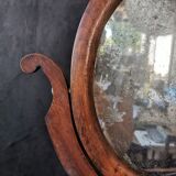 Mini dressing table