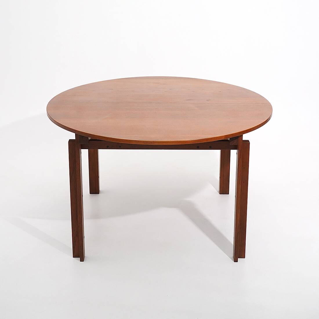 Extendable round table by Inge Klingeberg for France e Son, 1960s
