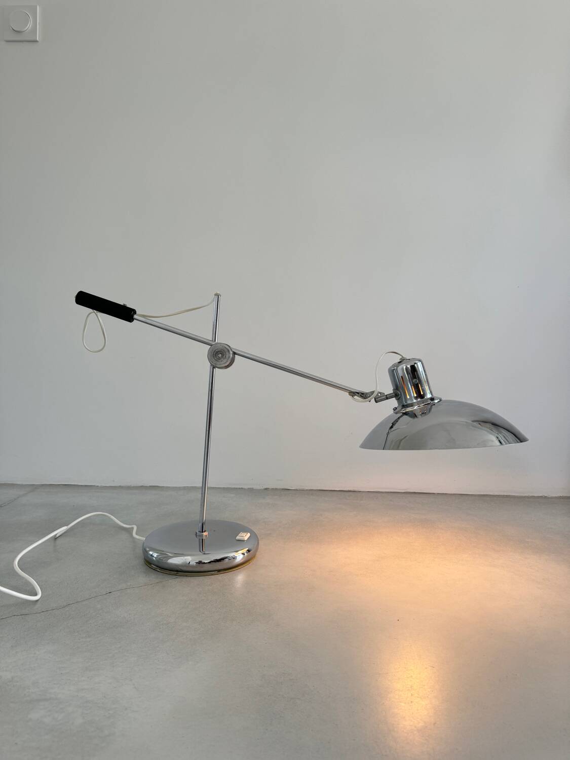 Pendulum lamp, space age design André Lavigne, Aluminor edition, France 1960