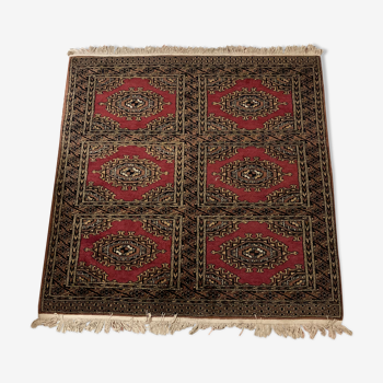 Ethnic carpet