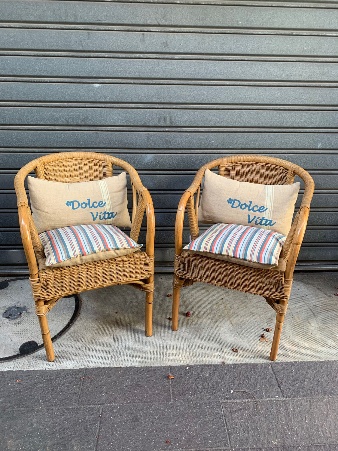 Paire de fauteuils en rotin années 80’