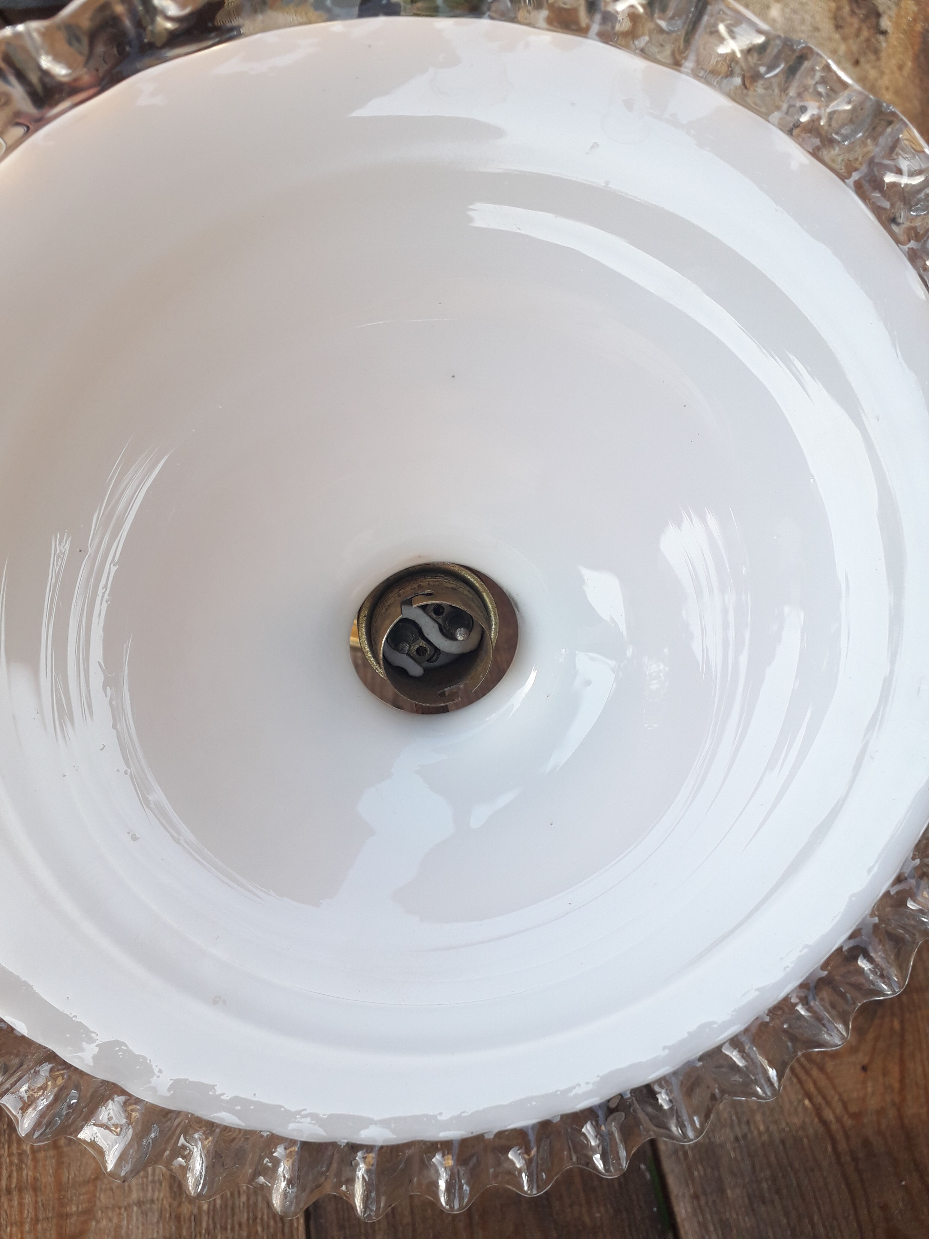 Wall lamp gooseneck bronze and serrated opaline.