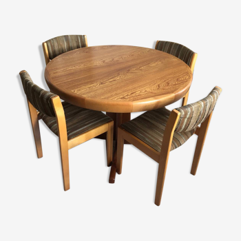 Ensemble table ronde extensible et 4 chaises Baumann