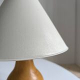 Wooden ball table lamp