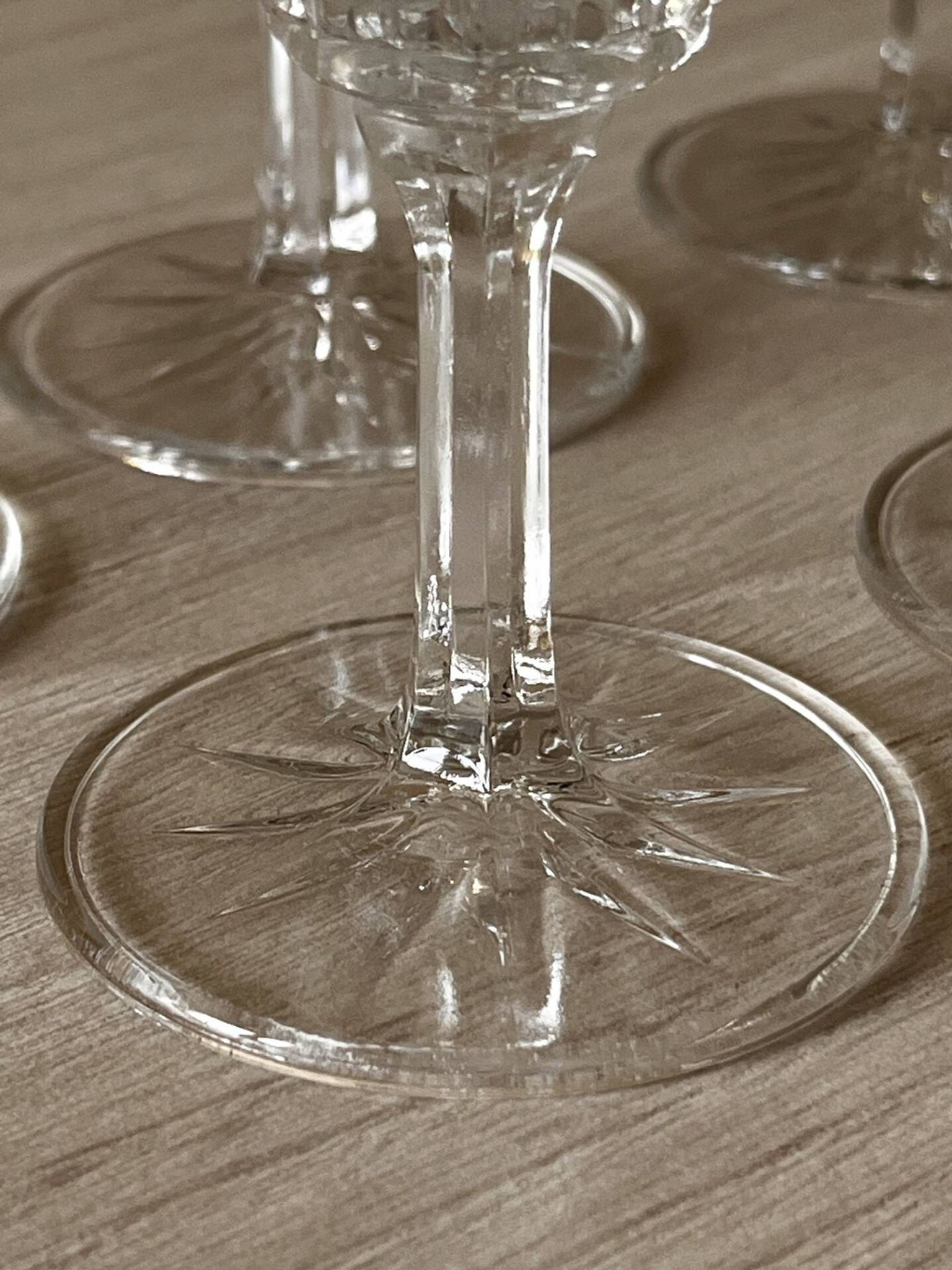 Set of 8 champagne flutes