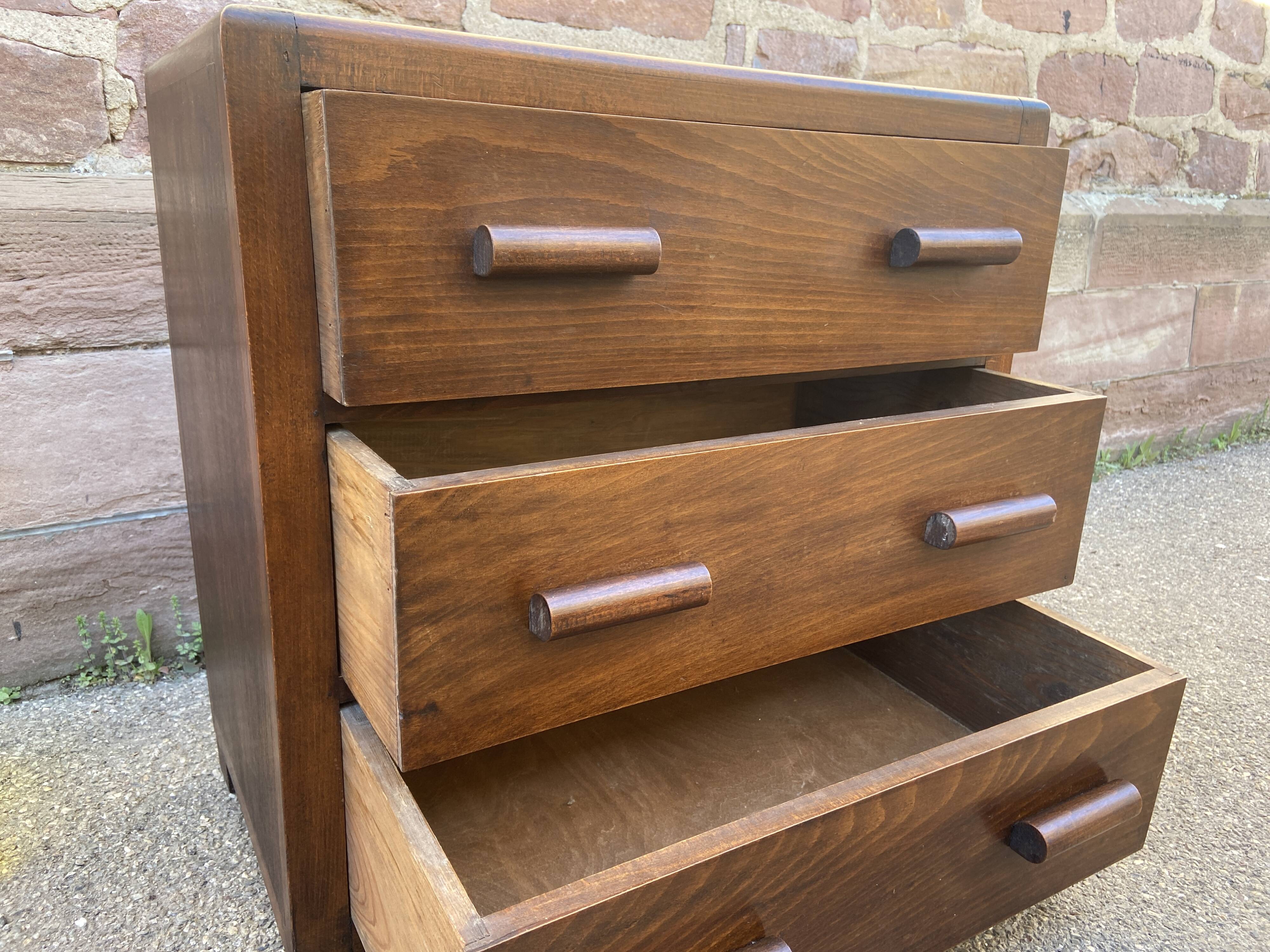 Vintage Art Deco chest of drawers