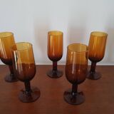Set of 5 amber stemmed glasses