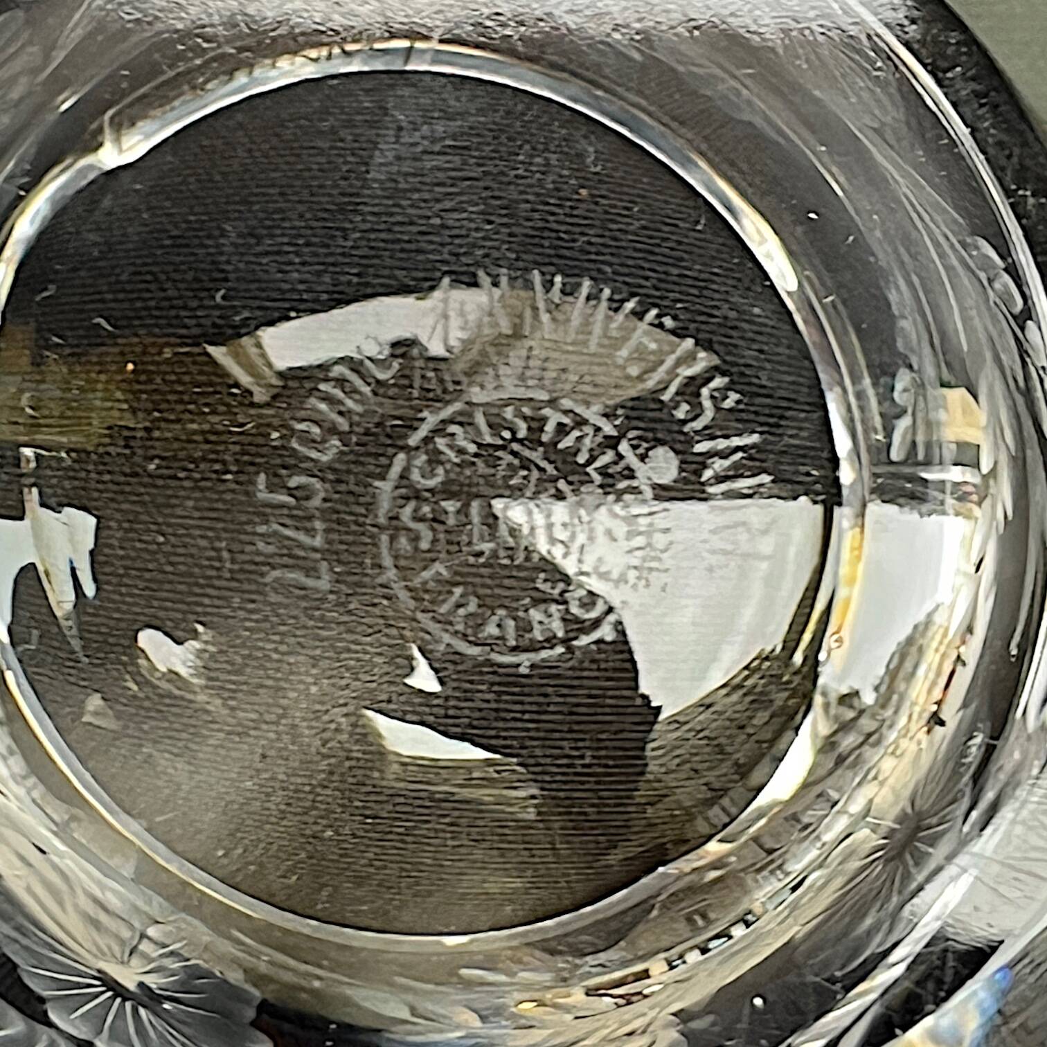 Cendrier en cristal gravé de Saint-Louis édition du 225ᵉ anniversaire, 1992