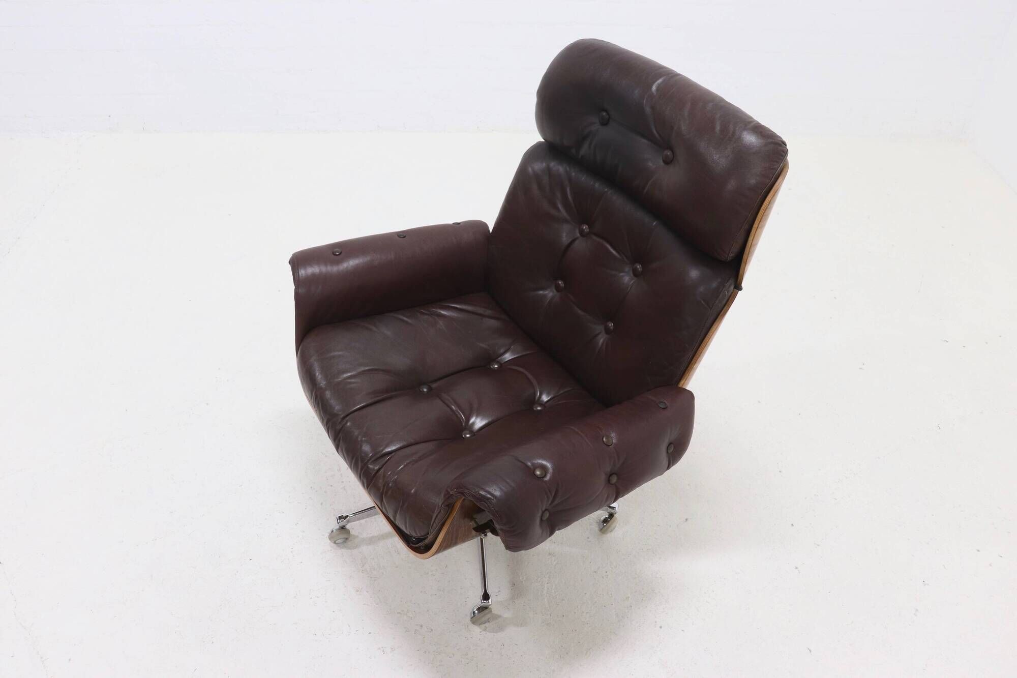 Leather and Rosewood Lounge Chair by Martin Stoll for Giroflex 1960s