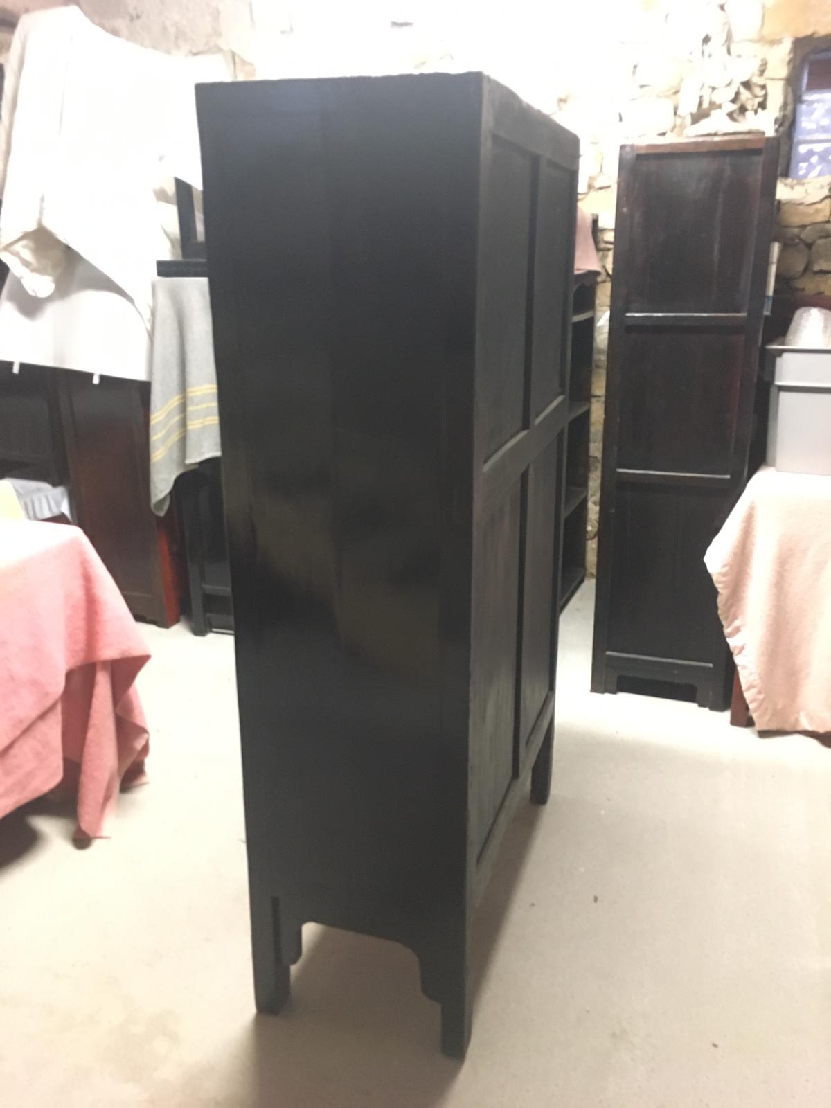 Black laqué Chinese wardrobe