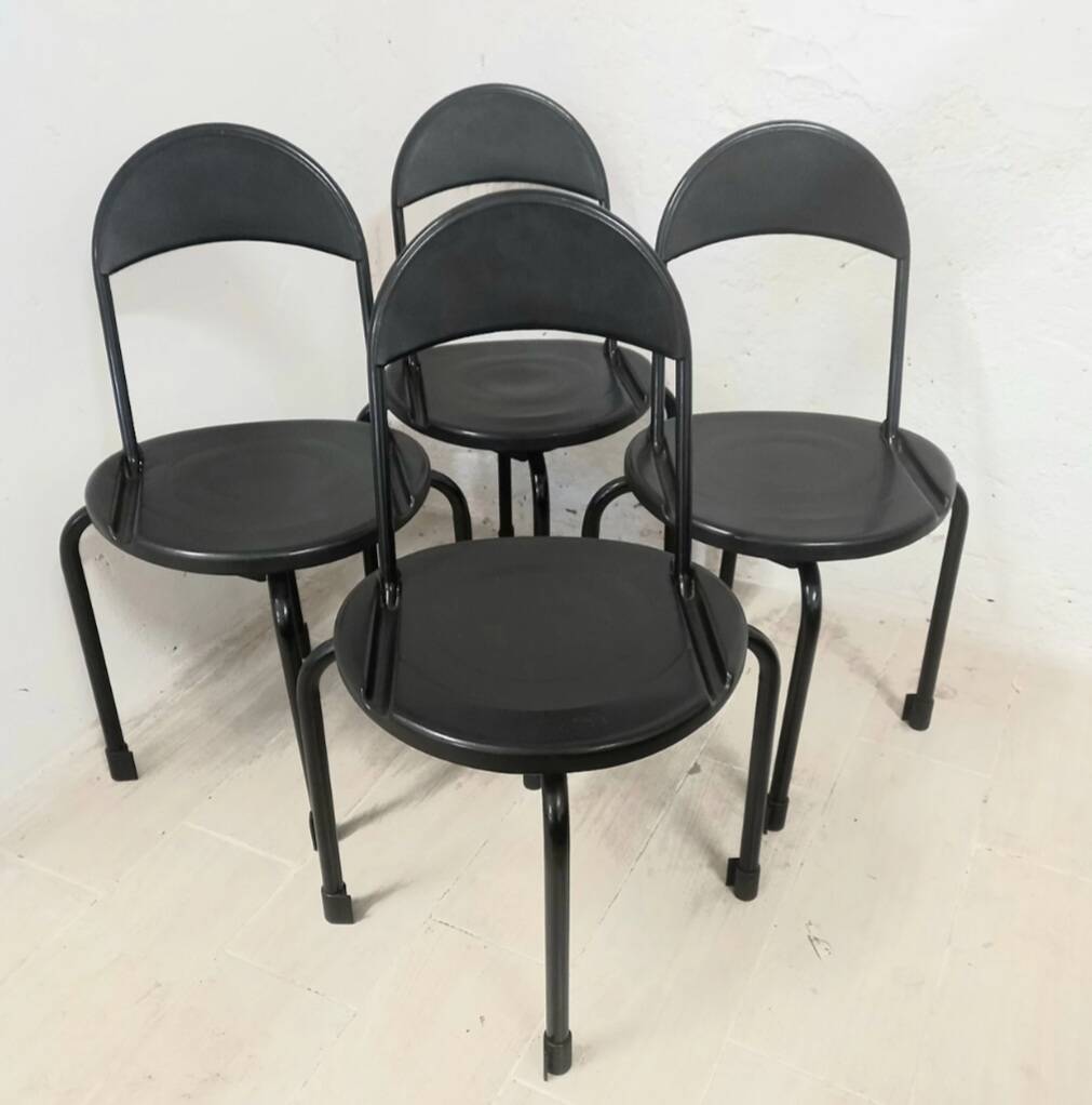 Set of 4 foldingchairs by Lucci & Orlandini