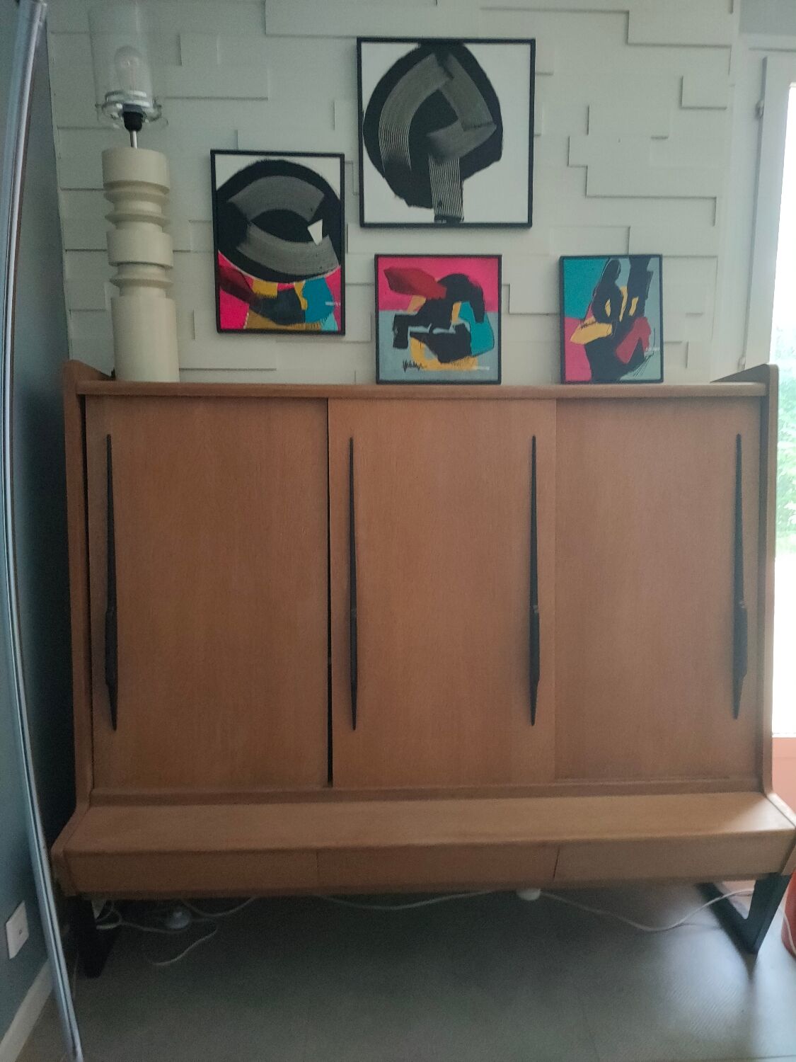 High sideboard by Gérard Guermonprez dating from the 1950s in blond oak