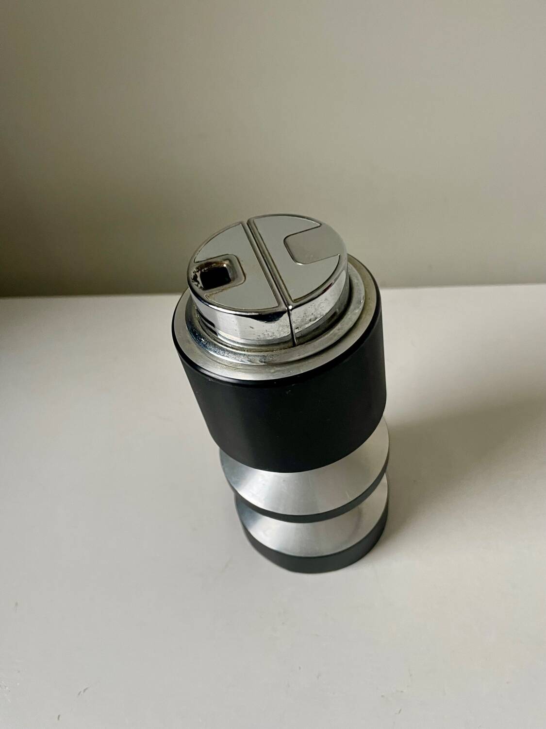 Vintage Modernist  SAROME Japan Table lighter Space age design